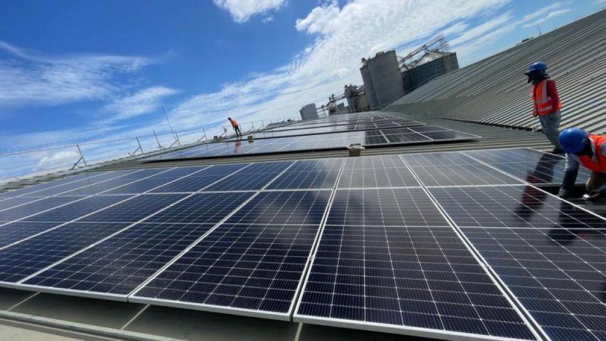 Structural Works for Roof-Mounted Solar Panels for a Garment Factory