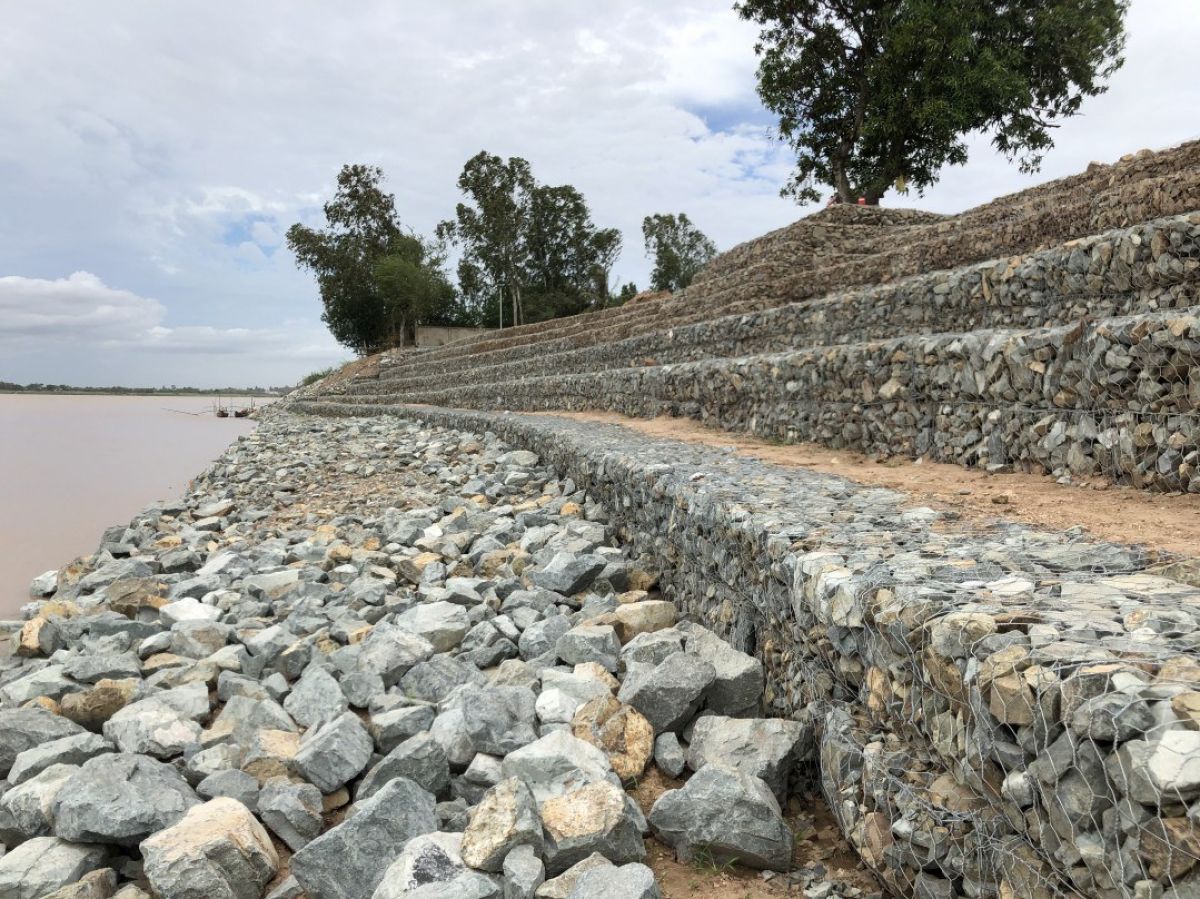 Prek Dambang Riverbank: Design And Repair